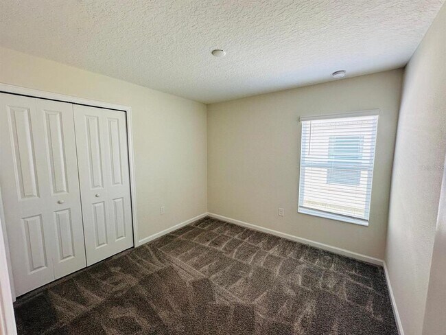 Building Photo - 1978 Ancestry Trl