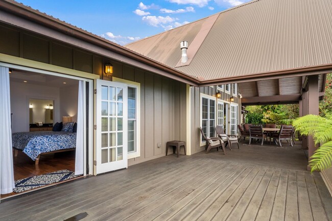 Building Photo - 76-886 Hualalai St