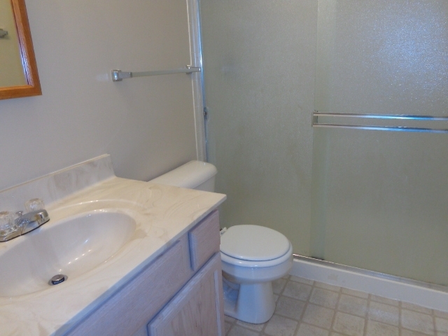 Building Photo - 801 Woodbine Ln