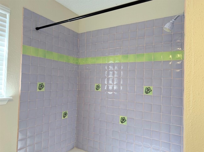 Building Photo - 2222 Sunset Trail