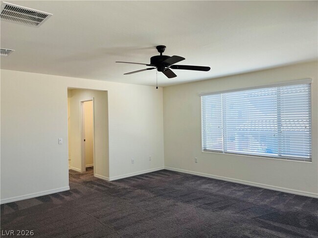 Building Photo - 7133 Manolo St