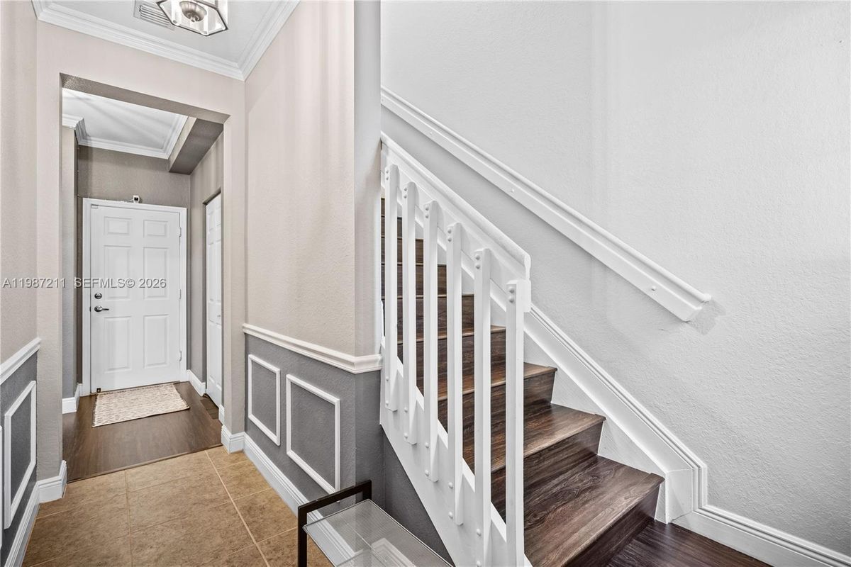 Building Photo - 2559 SW 119th Terrace