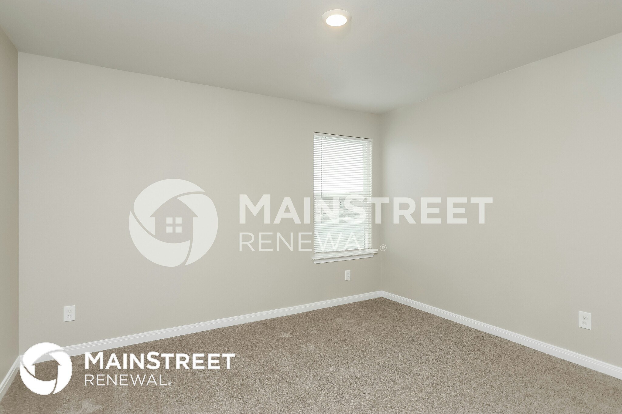 Building Photo - 629 Greenway Trl