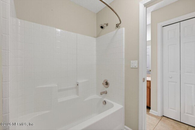 Building Photo - 1634 Majestic View Ln
