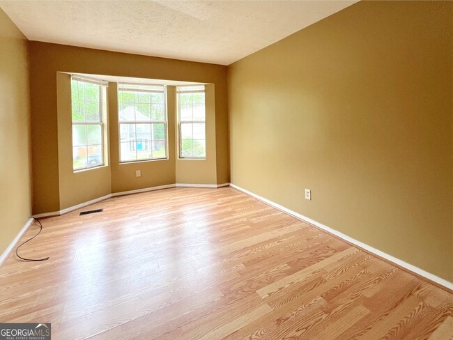 Building Photo - 790 Hampton Hill Ct