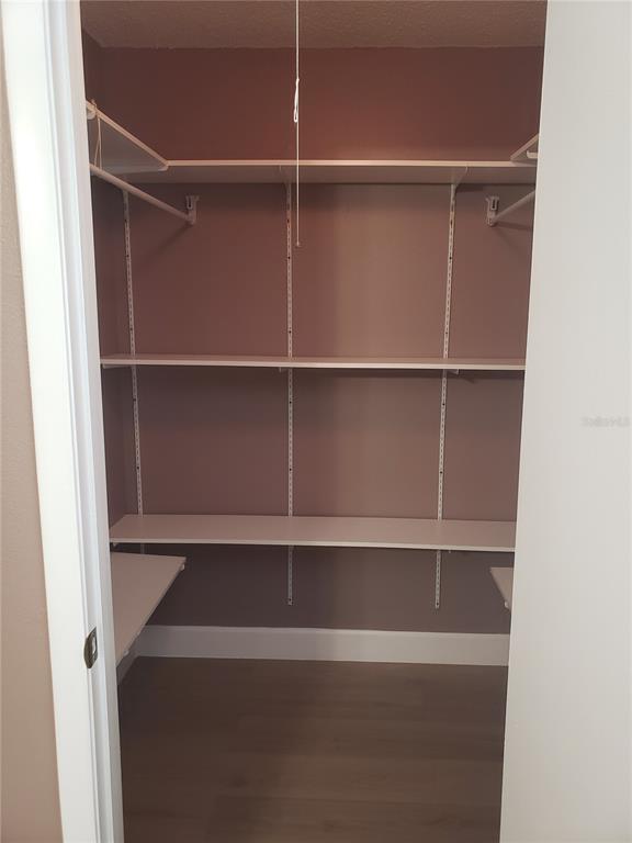 Building Photo - 14027 Village View Dr