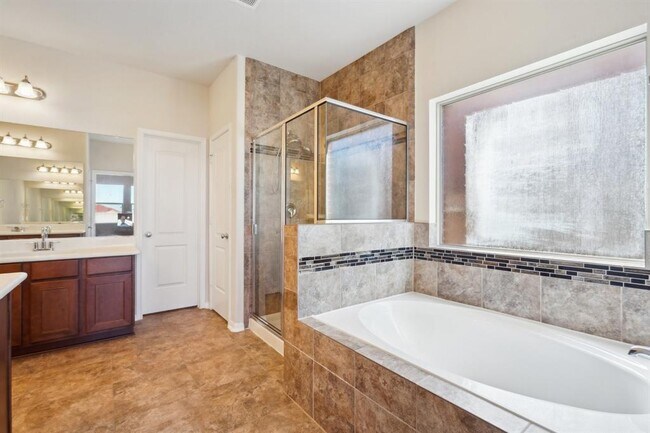 Building Photo - 2813 Bottiglia Wy