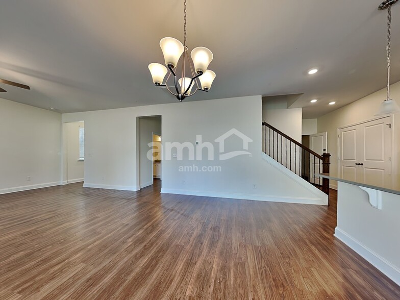 Building Photo - 1105 Bethany Dallas Dr