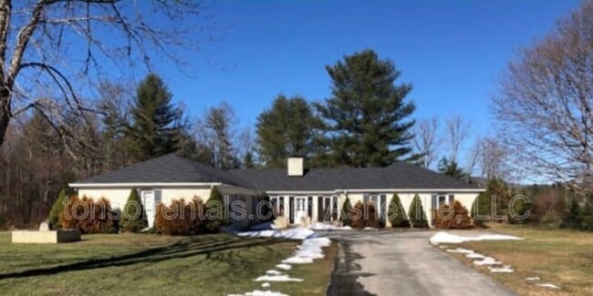 Primary Photo - 135 Cold Springs Rd