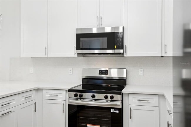 Building Photo - 10368 Port Everglades St