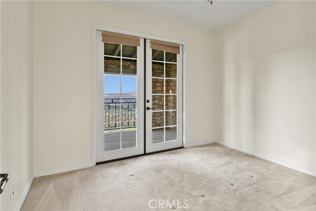 Building Photo - 32 Talmont
