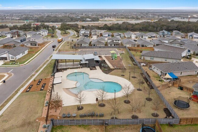 Building Photo - 100 Deserti Rd