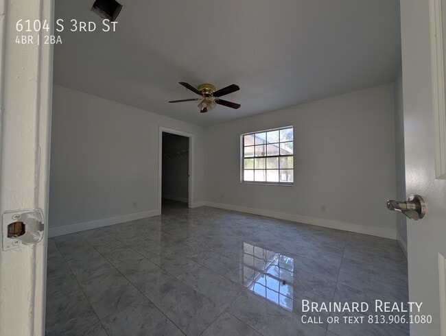 Building Photo - 6104 S 3rd St