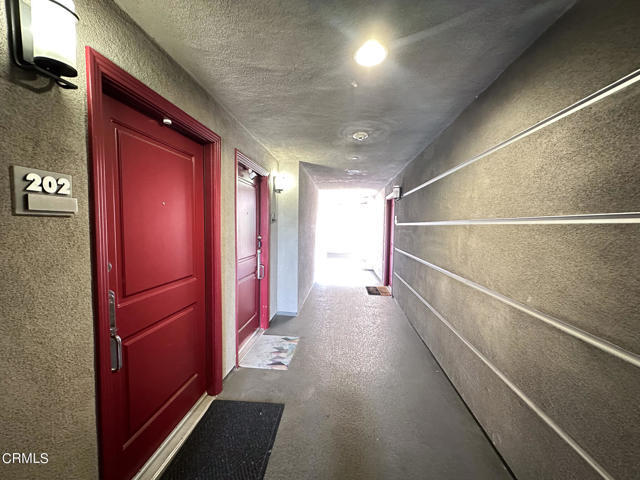 Building Photo - 4424 Whitsett Ave