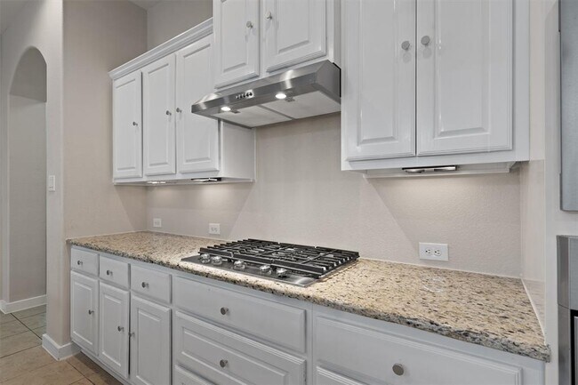 Building Photo - 19604 Moorlynch Ave