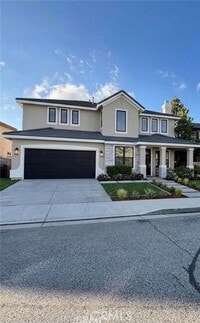 Building Photo - 3715 Club Rancho Dr