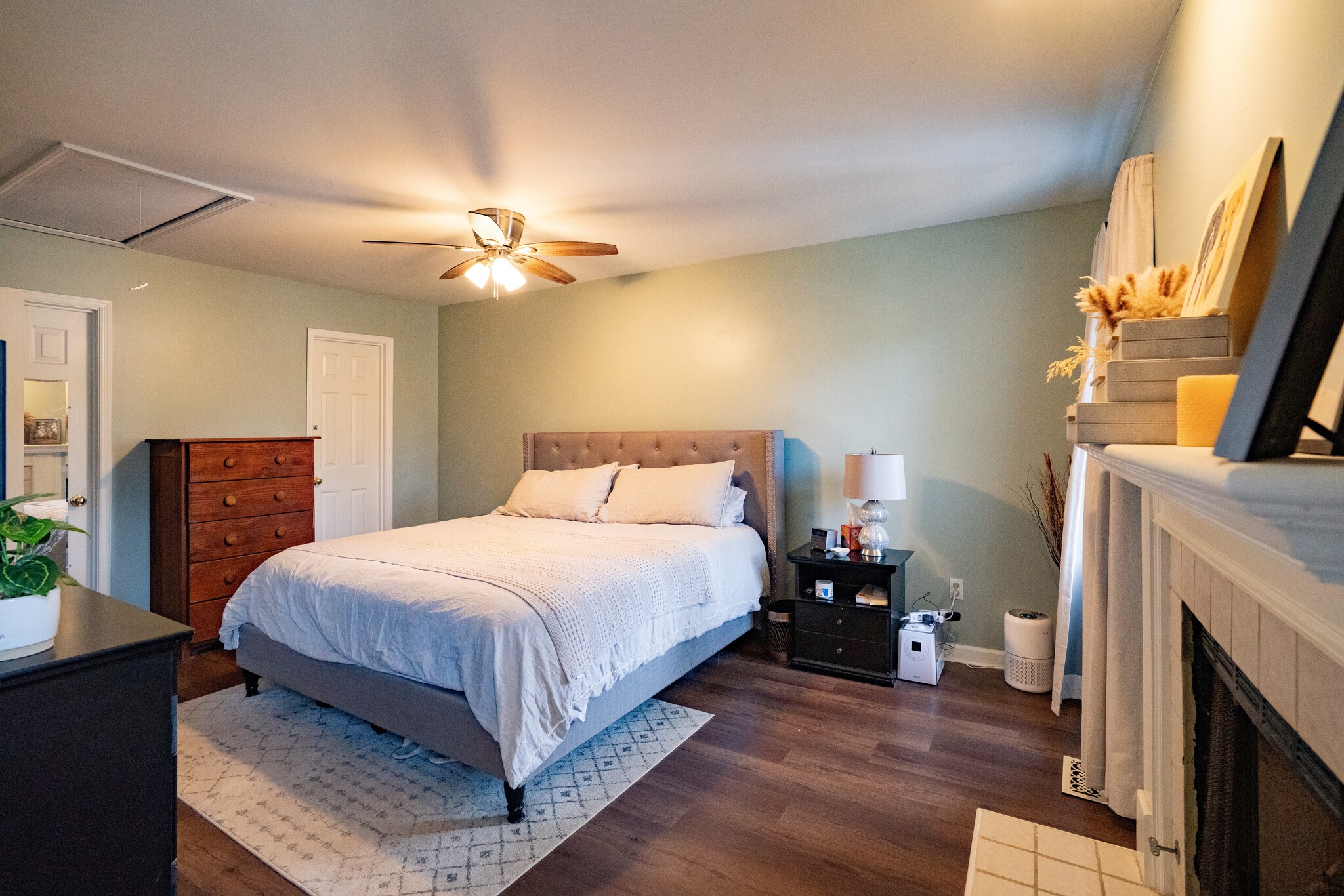 2nd Floor Master Bedroom - 553 Salem Woods Dr SE