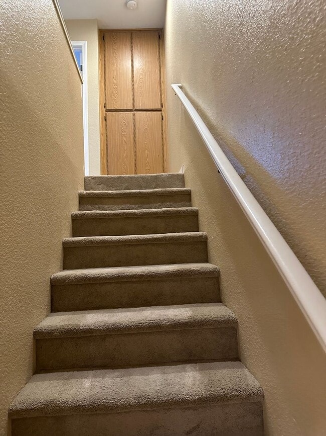 Building Photo - Stunning Condo in Turlock available for im...