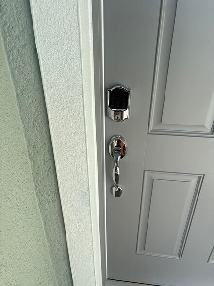 Building Photo - 1173 Caloosa Crk Dr