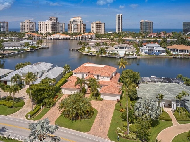 Building Photo - 4419 Crayton Rd