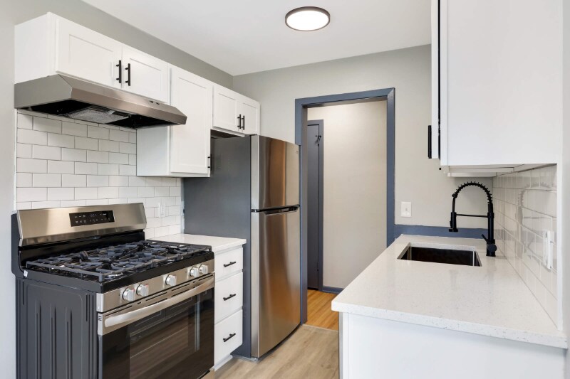 Building Photo - 6141 Nicollet Ave