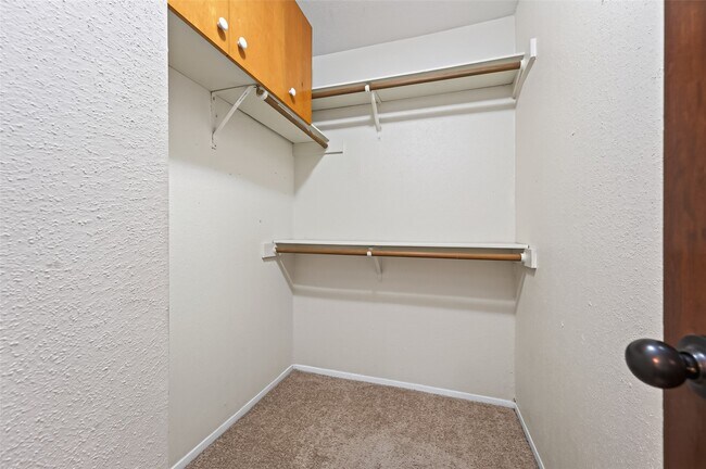 Building Photo - 14515 Wunderlich Dr