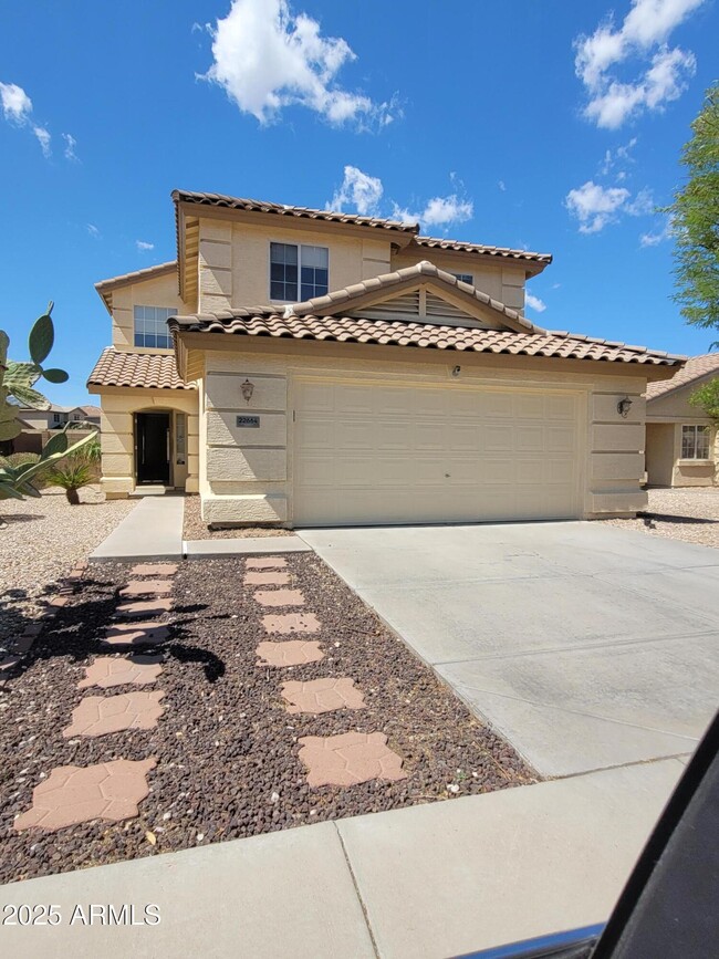 Primary Photo - 22664 W Solano Dr