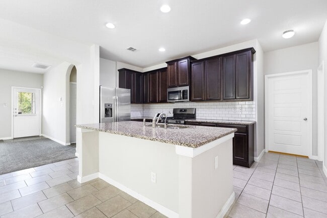 Building Photo - 4 Bedroom/2.5 Bathroom Home in the Hidden Canyons at Texas Research Park Subdivison