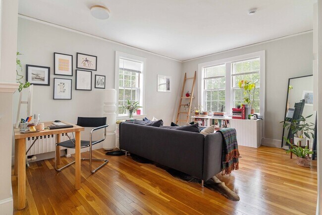 Building Photo - 9 Ellery St