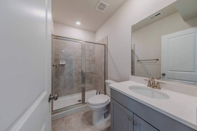 Building Photo - 9141 Daydreamer Ct