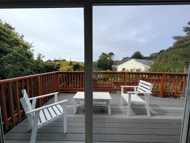 Building Photo - Conveniently Located in Pacific Grove – Lovely 2 Bedroom, 2 Bathroom Cottage-Style Home