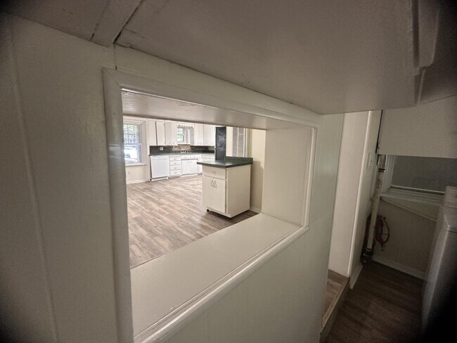 Building Photo - 2237 B St NE