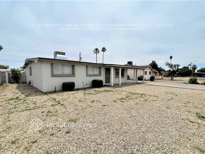 Building Photo - 8831 N 37th Dr