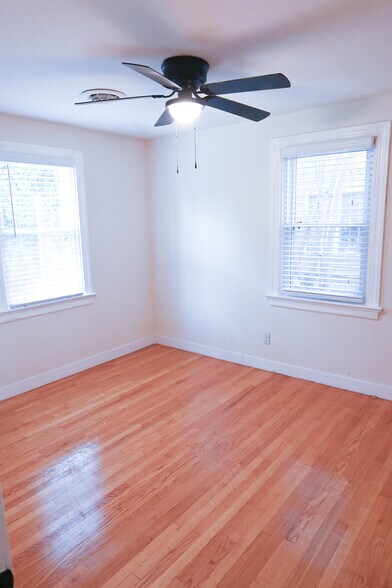 Building Photo - 6013 Patterson Ave