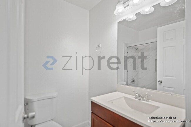 Building Photo - 29213 Dixon St