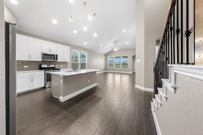 Building Photo - 408 Andele Way