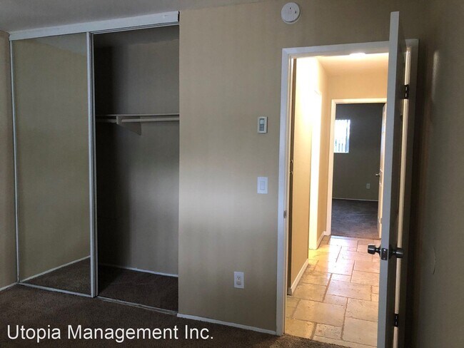 Building Photo - 421 S Mollison Ave