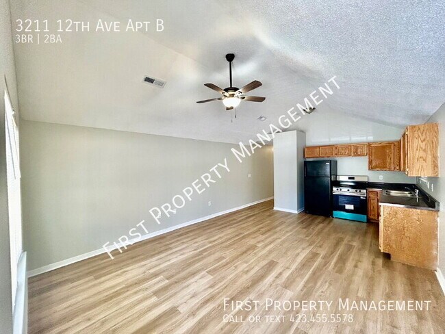 Primary Photo - 3211 12th Ave