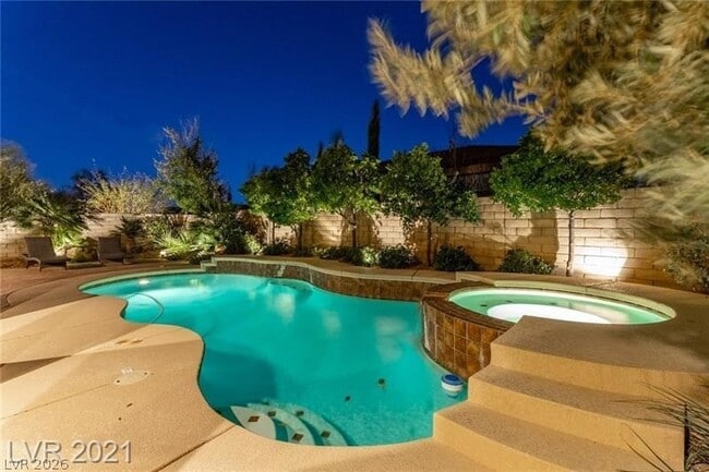 Building Photo - 12125 Vista Linda Ave