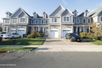 Building Photo - 21 McCormick Ave N