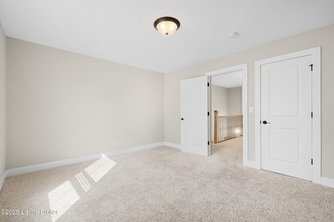 Building Photo - 9203 Harvester Pl