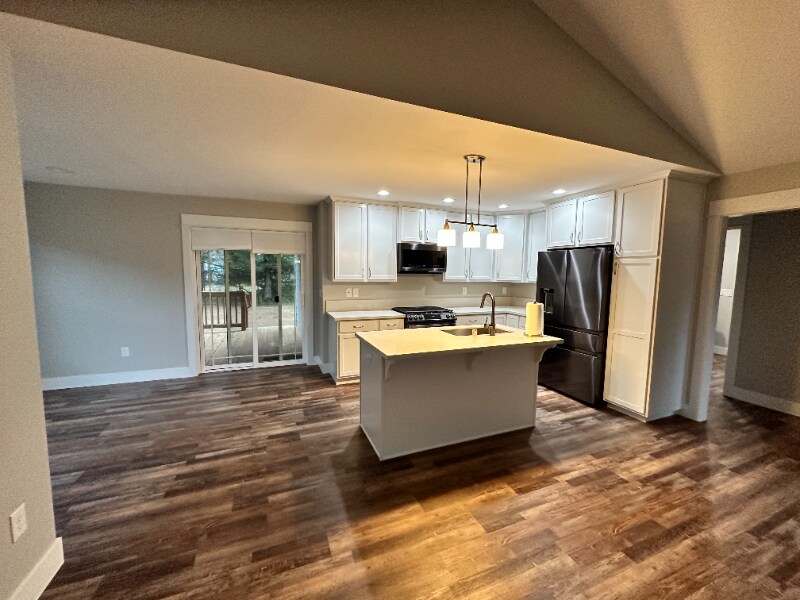 Building Photo - 325 N Wynoochee Dr SW