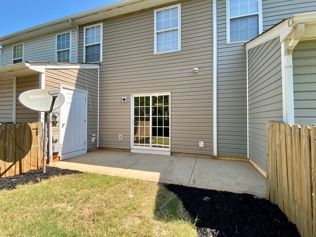 Building Photo - 23 Maravista Ave
