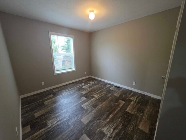 Building Photo - 4548 Spruce Ct