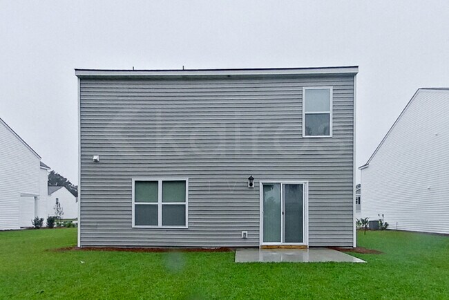 Building Photo - 107 Inez Ave