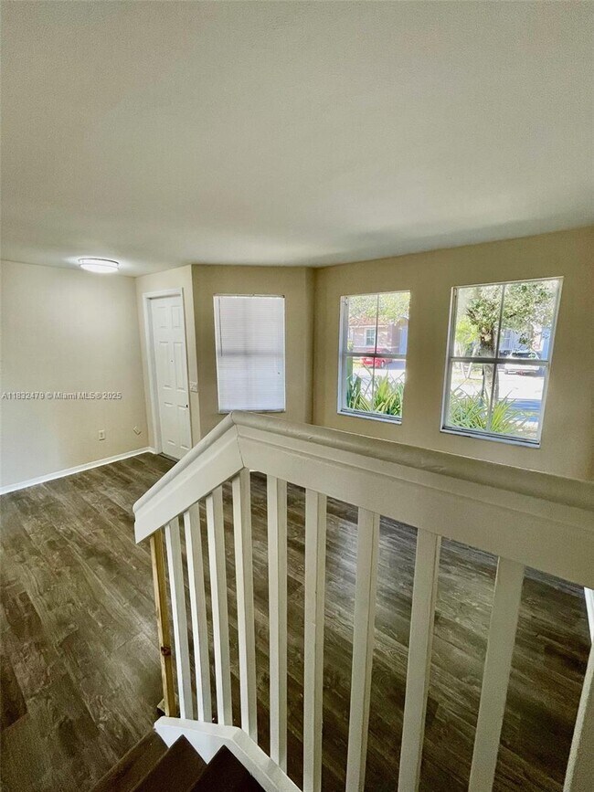 Building Photo - 13850 SW 274th Terrace