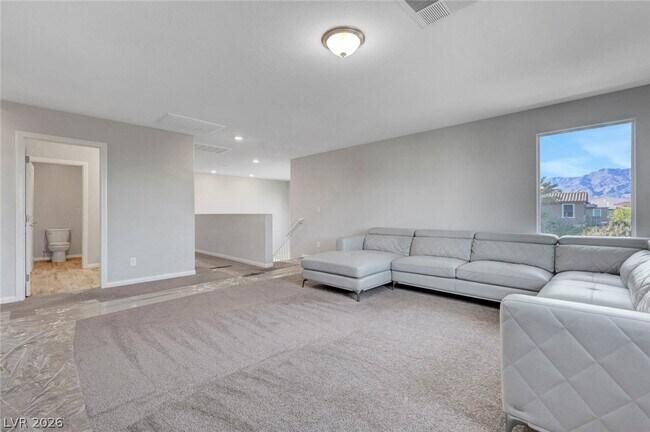 Building Photo - 7447 Ardenno St