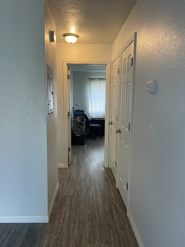 Building Photo - 7210 N Manhattan Ave