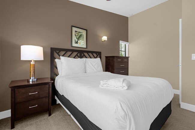 Building Photo - Luxury Resort Townhome Now for Lease
