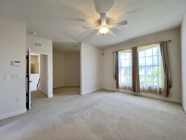 Building Photo - 2532 Glenridge Cir